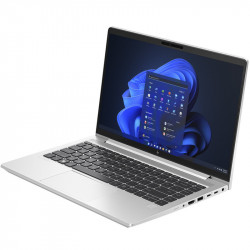 HP EliteBook 640 G10...