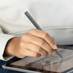 Acer USI Rechargeable Active Stylus ASA110 In Use