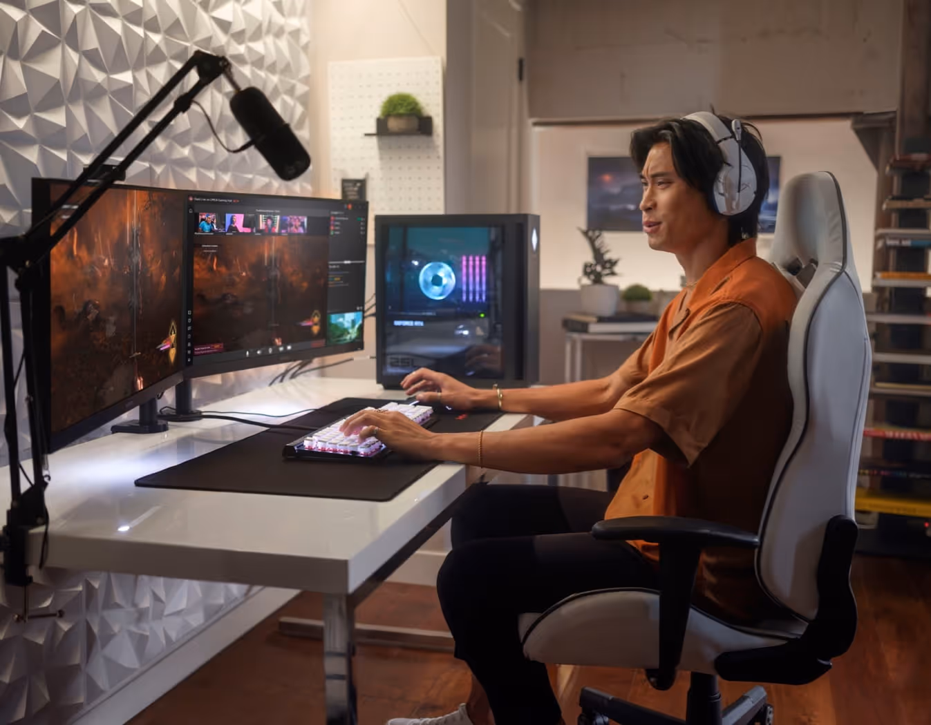 hp omen 25l connectivity and configuration options